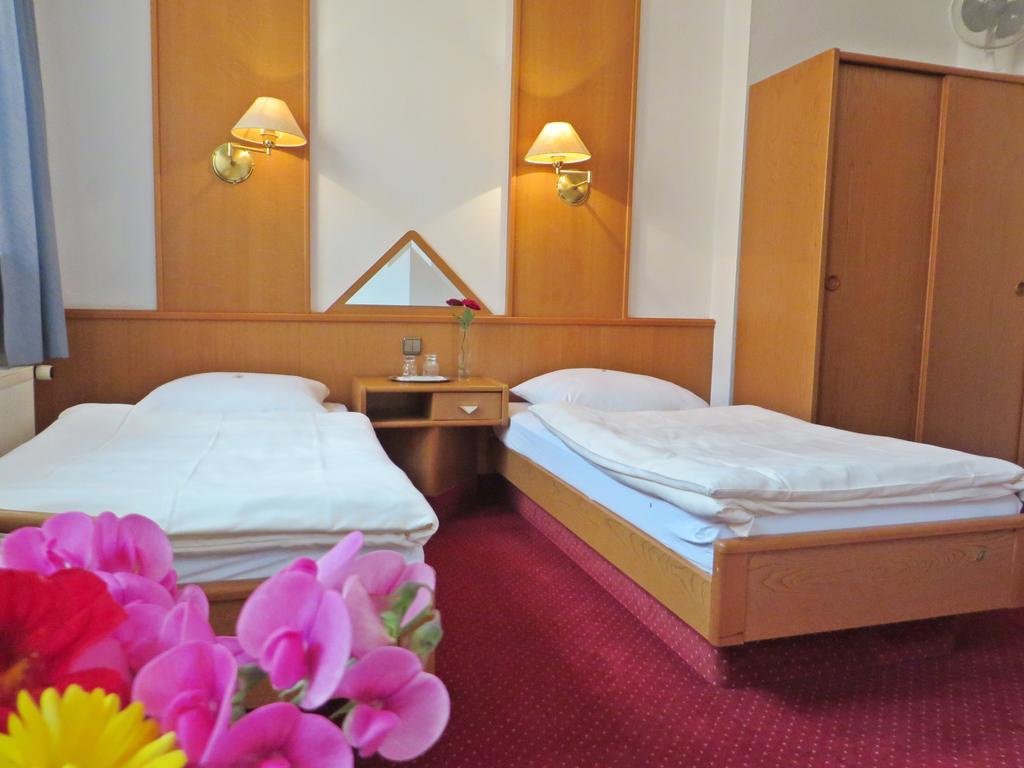 Hotel Roseneck Hagenow Δωμάτιο φωτογραφία